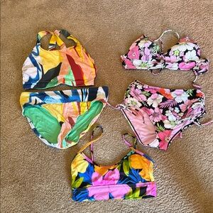 Women's Small Swim Bundle Tropical Floral Bikini Set